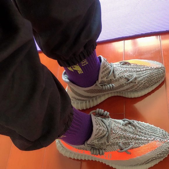 Athletic_Shoes